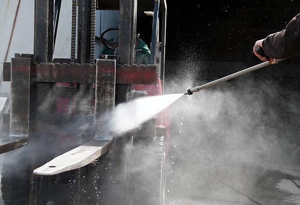 Best Parking Lot and Garage Cleaning  in Rpinteria, CA